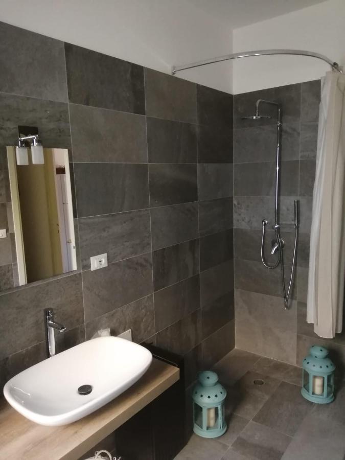 Central Suite Palermo Bagian luar foto