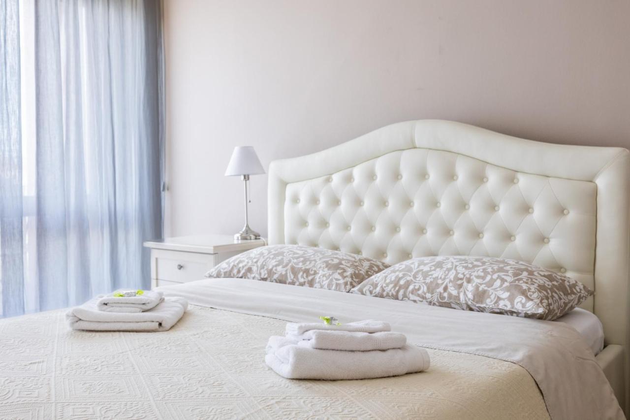 Central Suite Palermo Bagian luar foto
