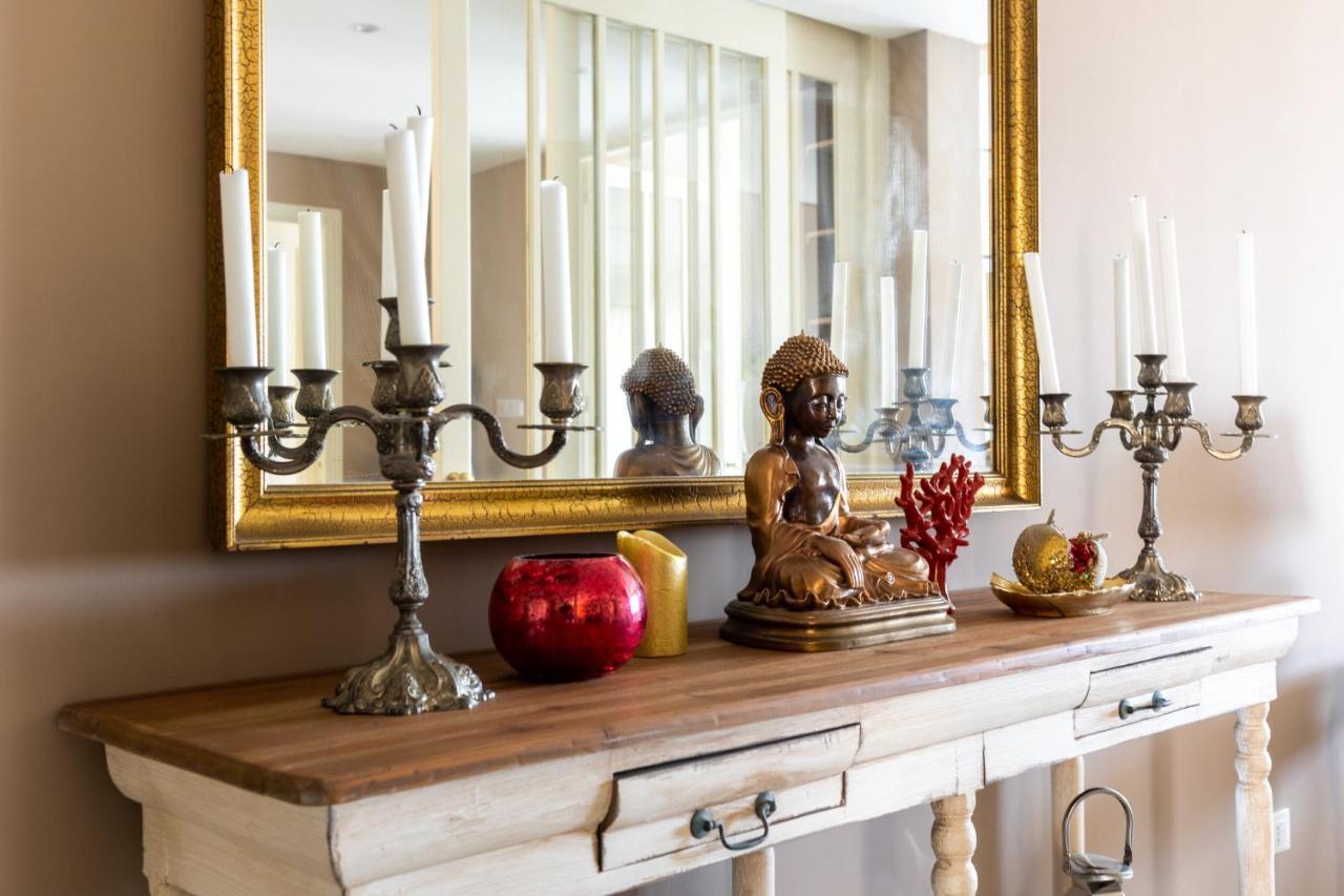 Central Suite Palermo Bagian luar foto
