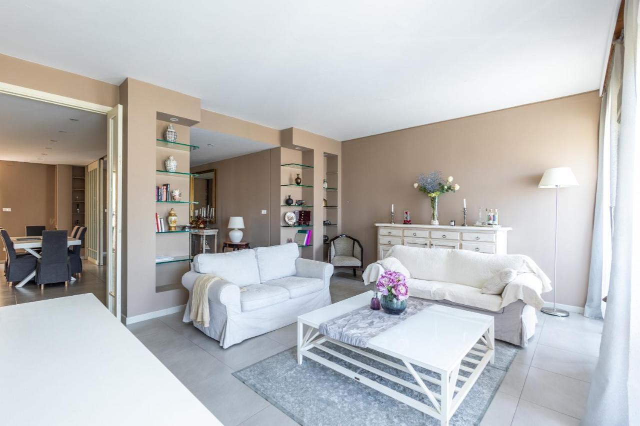 Central Suite Palermo Bagian luar foto